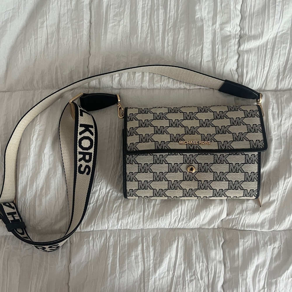 Michael Kors - Crossbody Bag
